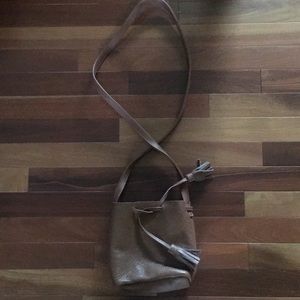 Bucket bag